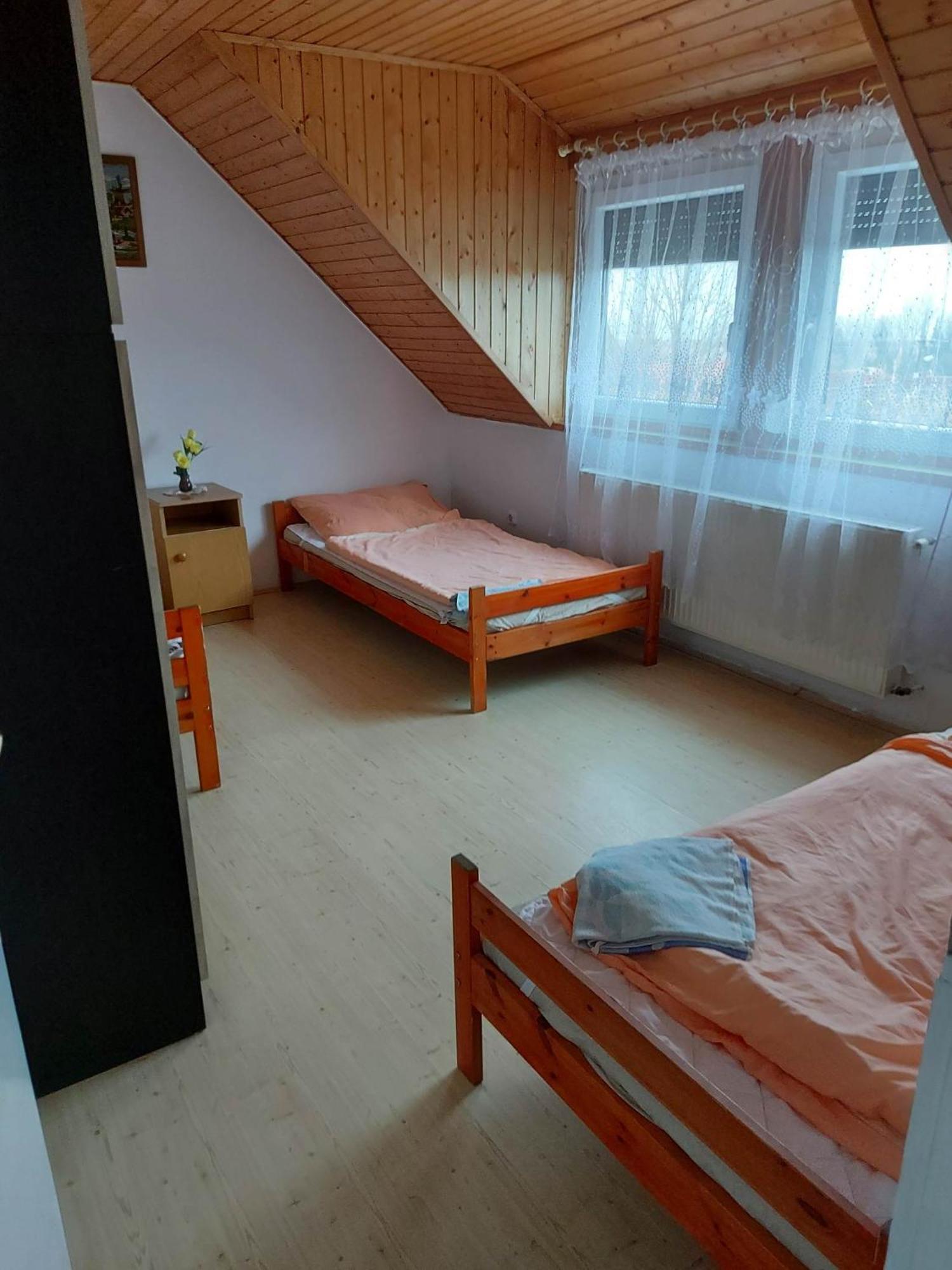 Badacsonyi Csaladi Privat Hazak Apartamento Badacsonytomaj Exterior foto